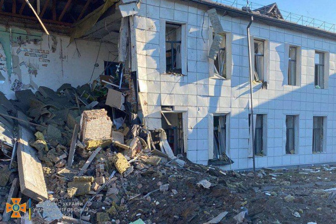 Наслідки обстрілу Дніпропетровщини: зруйновані школи та будинки, є загиблі і поранені - 2