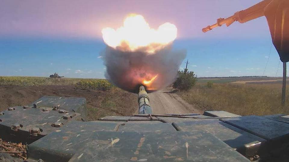 На Харківському напрямку тривають бойові дії, ЗСУ завдають окупантам відсічі на Донбасі, - зведення