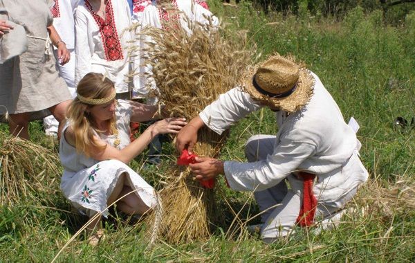 Успіння Пресвятої Богородиці 2022: історія свята та традиції - 3
