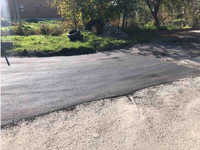 У Львівській МТГ ремонтують аварійні ділянки доріг