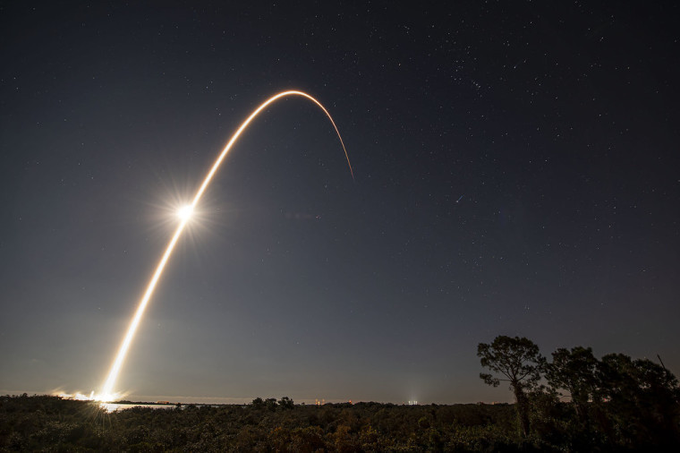 225123_1644394556_spacex_starlink_story_new_960x380_0