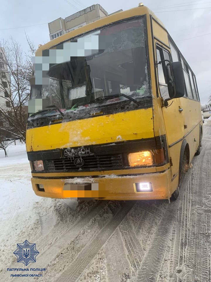 У Львові патрульні затримали водія маршрутки з ознаками наркотичного сп'яніння - 2