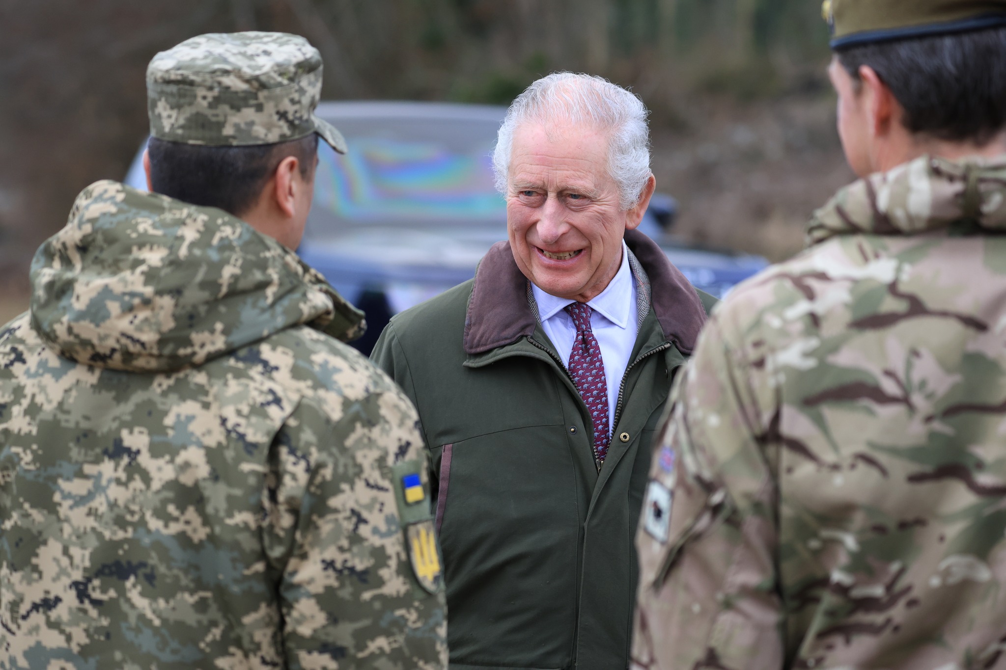 King Charles III visited Ukrainian military recruits undergoing training in Wiltshire today (20/02/2023).

The monarch watched a short defensive training exercise and met some of the recruits training with British and international partner forces.

The five-week mission delivers basic combat training to Ukrainians, who will then return to fight in their country.

The King, accompanied by General Sir Patrick Sanders, the Chief of General Staff, also met other international military personnel who are helping