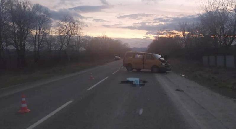 У Самборі затримали нетверезого чоловіка, який скоїв смертельну ДТП та втік - 3