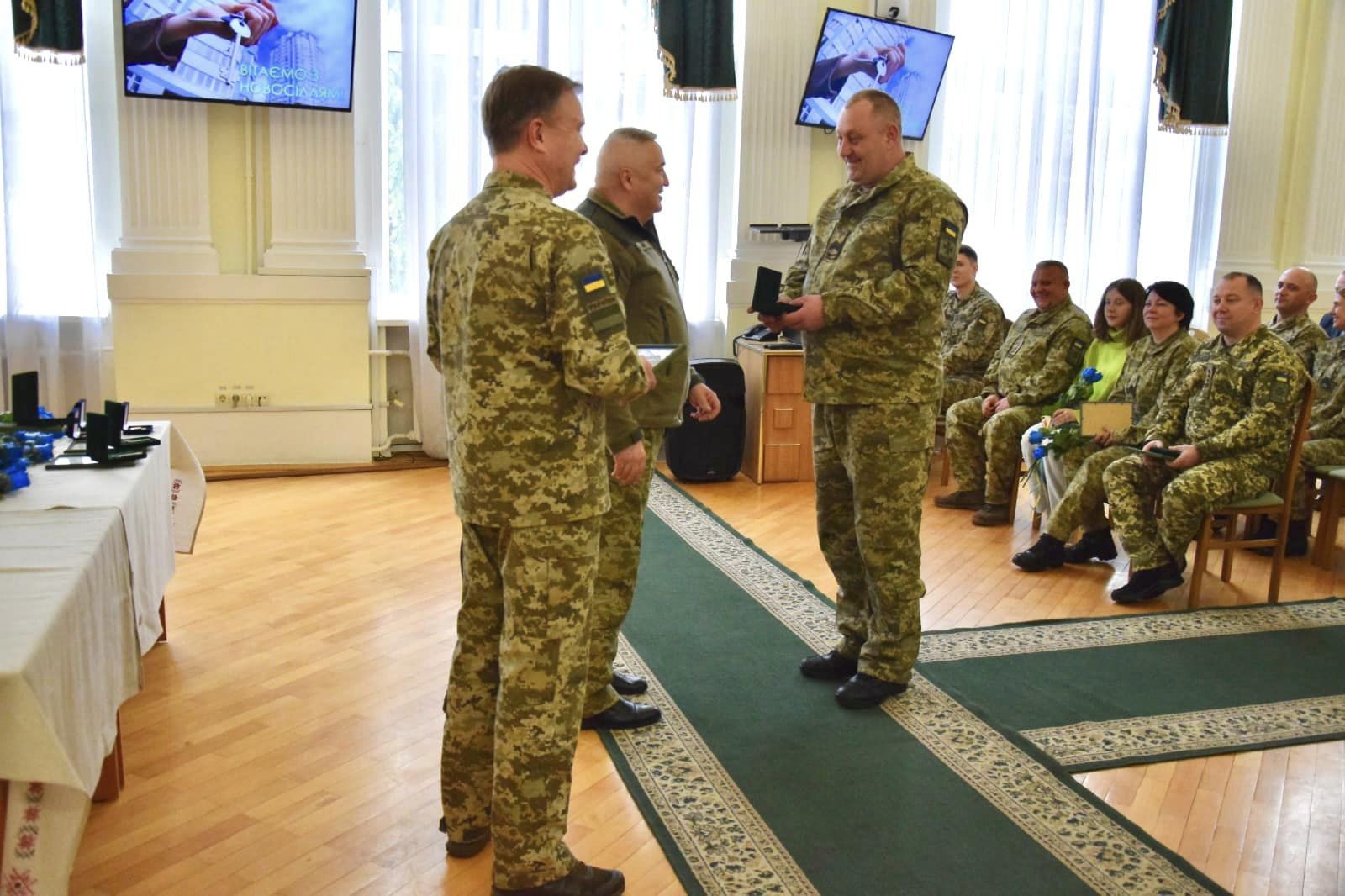 У Львові прикордонникам вручили ордери на власне житло - 6