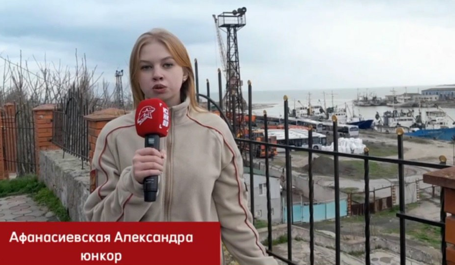 У Генічеську окупанти засвітили викрадені автобуси та комунальну техніку з Херсона - 2