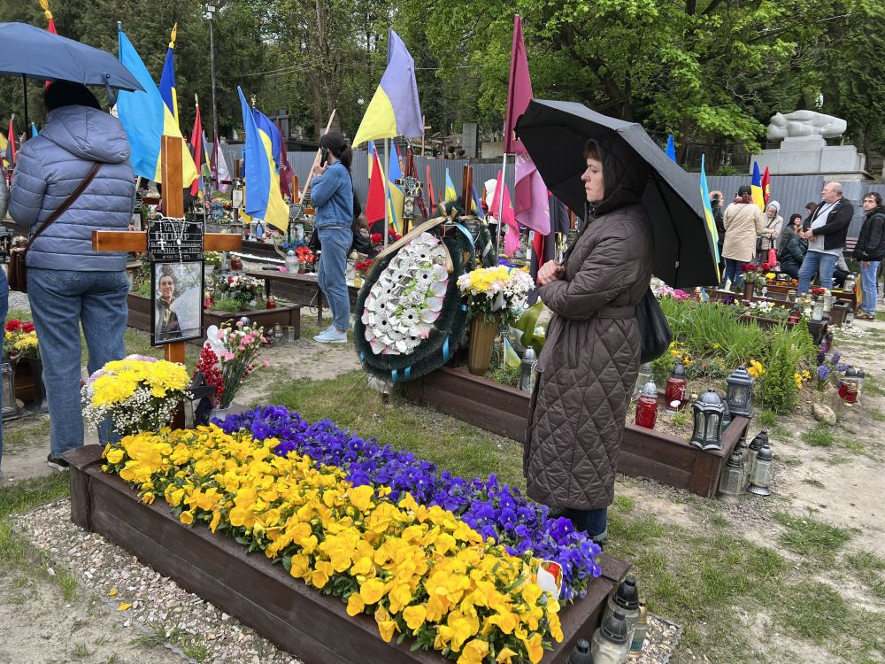 У Львові вшанували памʼять полеглих Героїв - 9