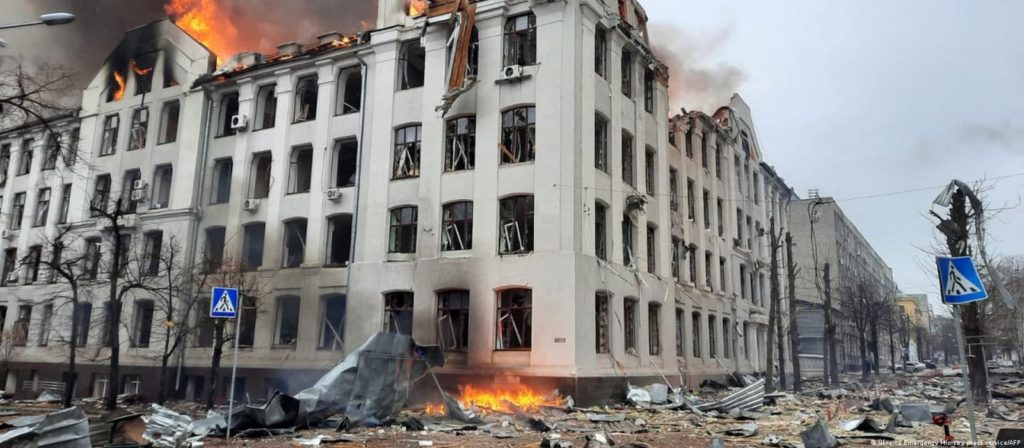 Документальні фільми про героїв шести українських міст випустять у травні - 6
