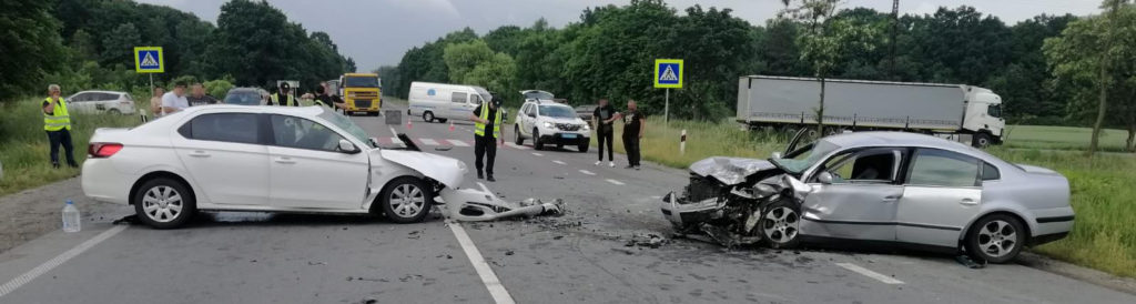 На Львівщині сталася ДТП: травмувалися п’ятеро людей - 2