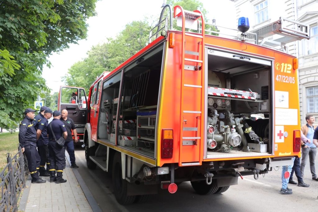 Львівщина отримала від німецьких благодійників 4 пожежні авто - 2