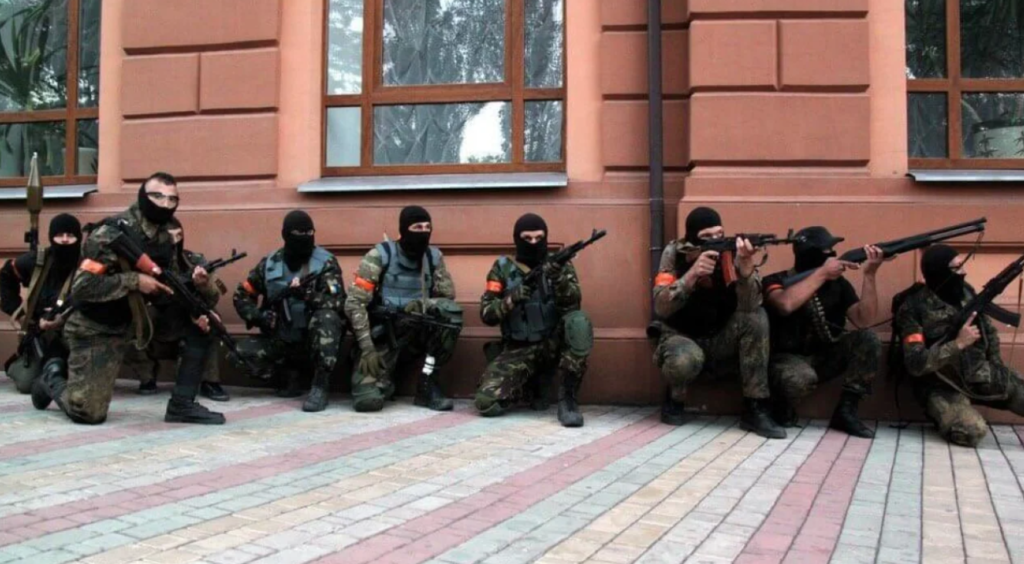Назавжди вільний: як у 2014 році над Маріуполем замайорів синьо-жовтий прапор - 4