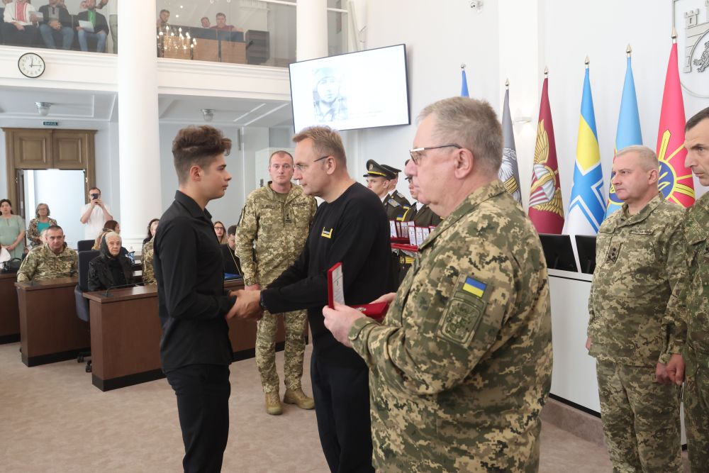 У Львові посмертно нагородили львів'ян, які боронили незалежність України - 11