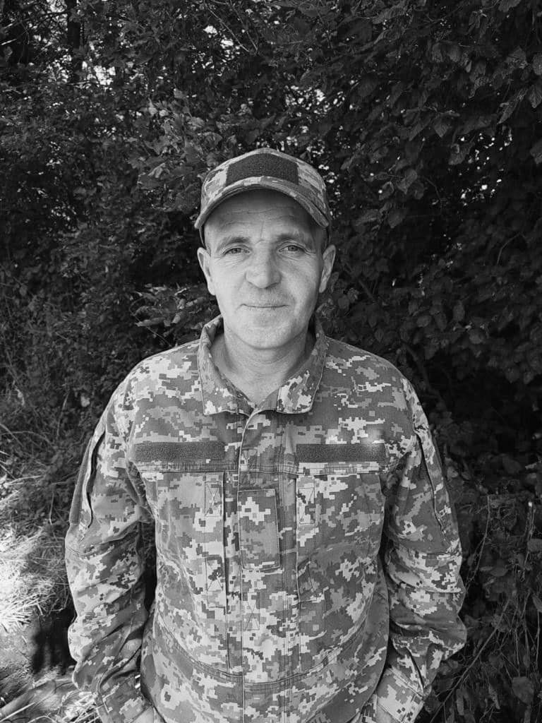 Сьогодні на Львівщині поховають п'ятьох військовослужбовців - 6
