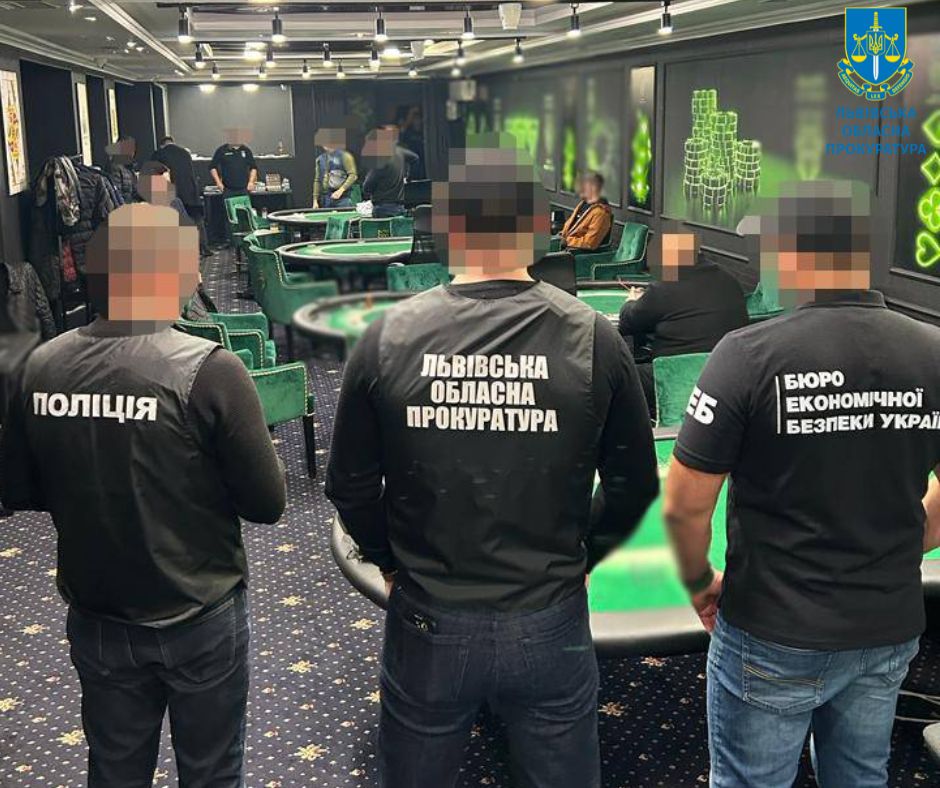 У Львові працювали два підпільні покерні клуби - 3