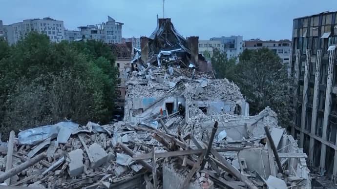 Будинок у Львові, який обстріляли росіяни 6 липня 2023 року