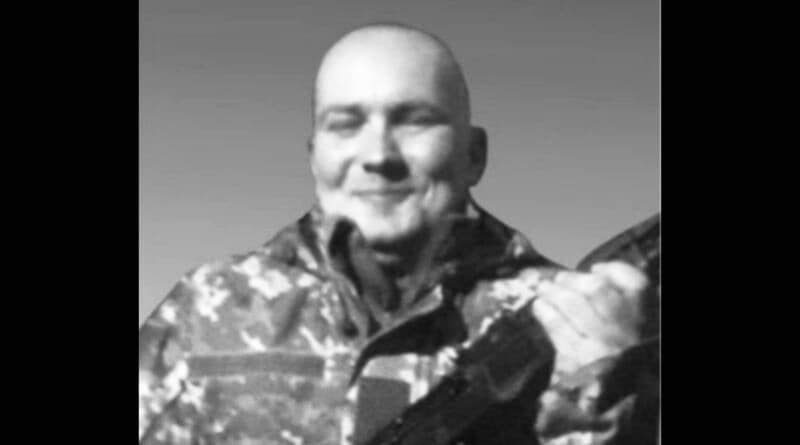 На Львівщині 17 квітня прощаються із трьома полеглими воїнами — ким вони були - 2