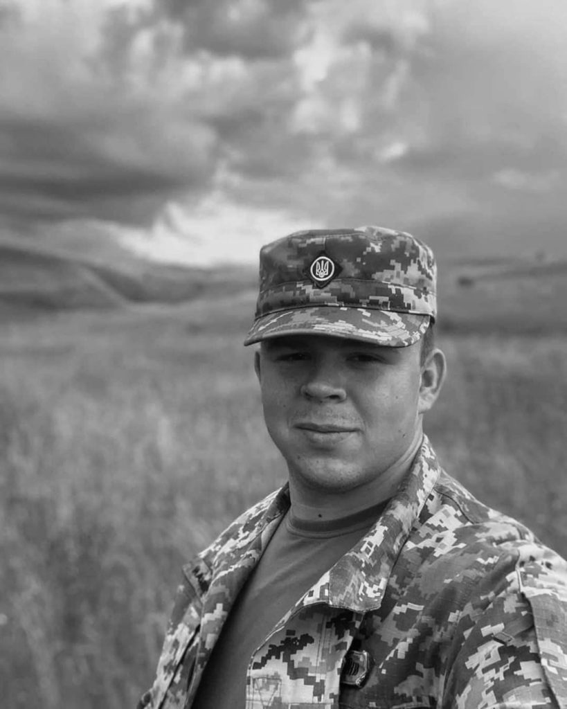 На Львівщині сьогодні поховають двох воїнів - 2