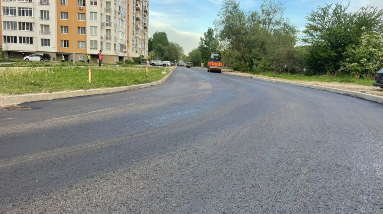У Львові відремонтували аварійну ділянку дороги на вул. Трускавецькій