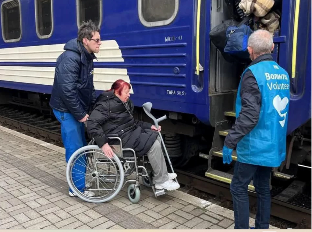 За останній тиждень на Львівщину евакуювали 194 людини із прифронтових територій - 2