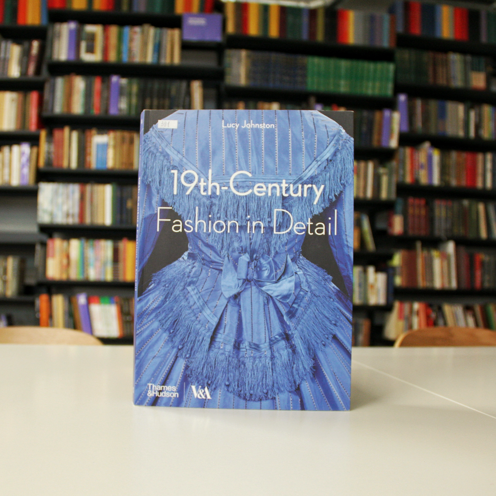 Що почитати в ProFashion бібліотеці у Львові: добірка книжок про одяг, моду та стиль - 4