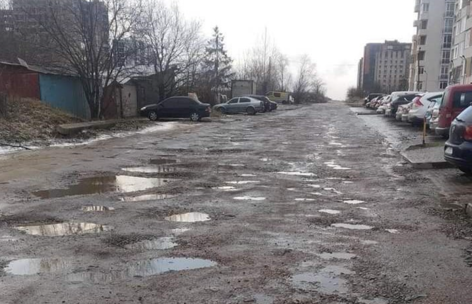 У Львові відремонтували аварійну ділянку дороги - 2