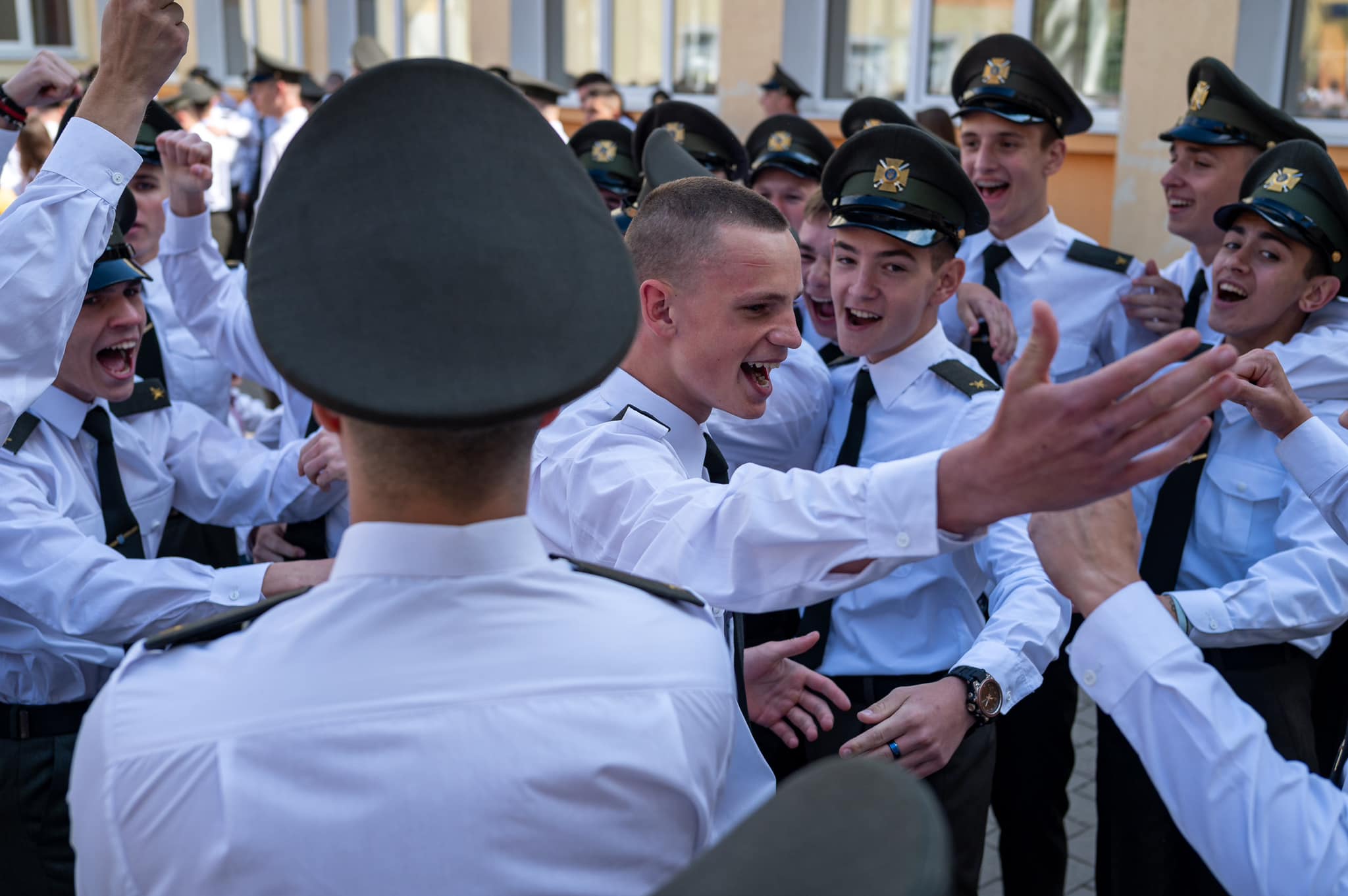 У львівському військовому ліцеї ім. Героїв Крут відбулася офіційна церемонія випуску кадетів - 10