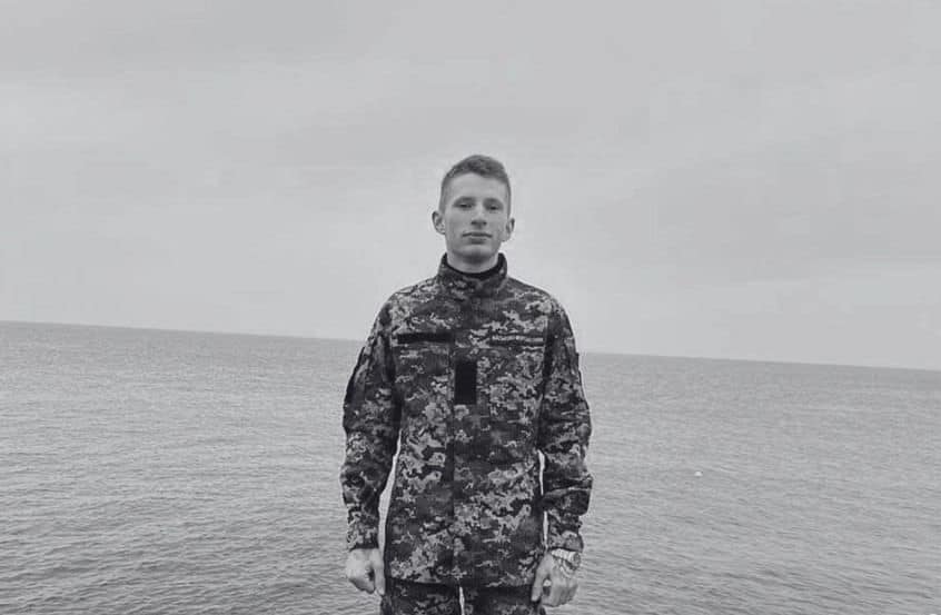 На Львівщині сьогодні поховають вісьмох військових: що про них відомо - 6
