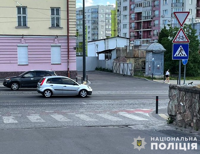 У Львові водій «Хонди» збив велосипедиста і втік - 2