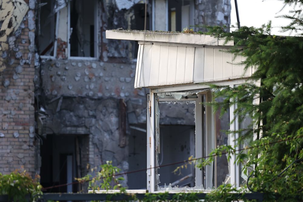 Двоє потерпілих та зруйновані будівлі: що відомо про російську атаку на Львівщину - 2