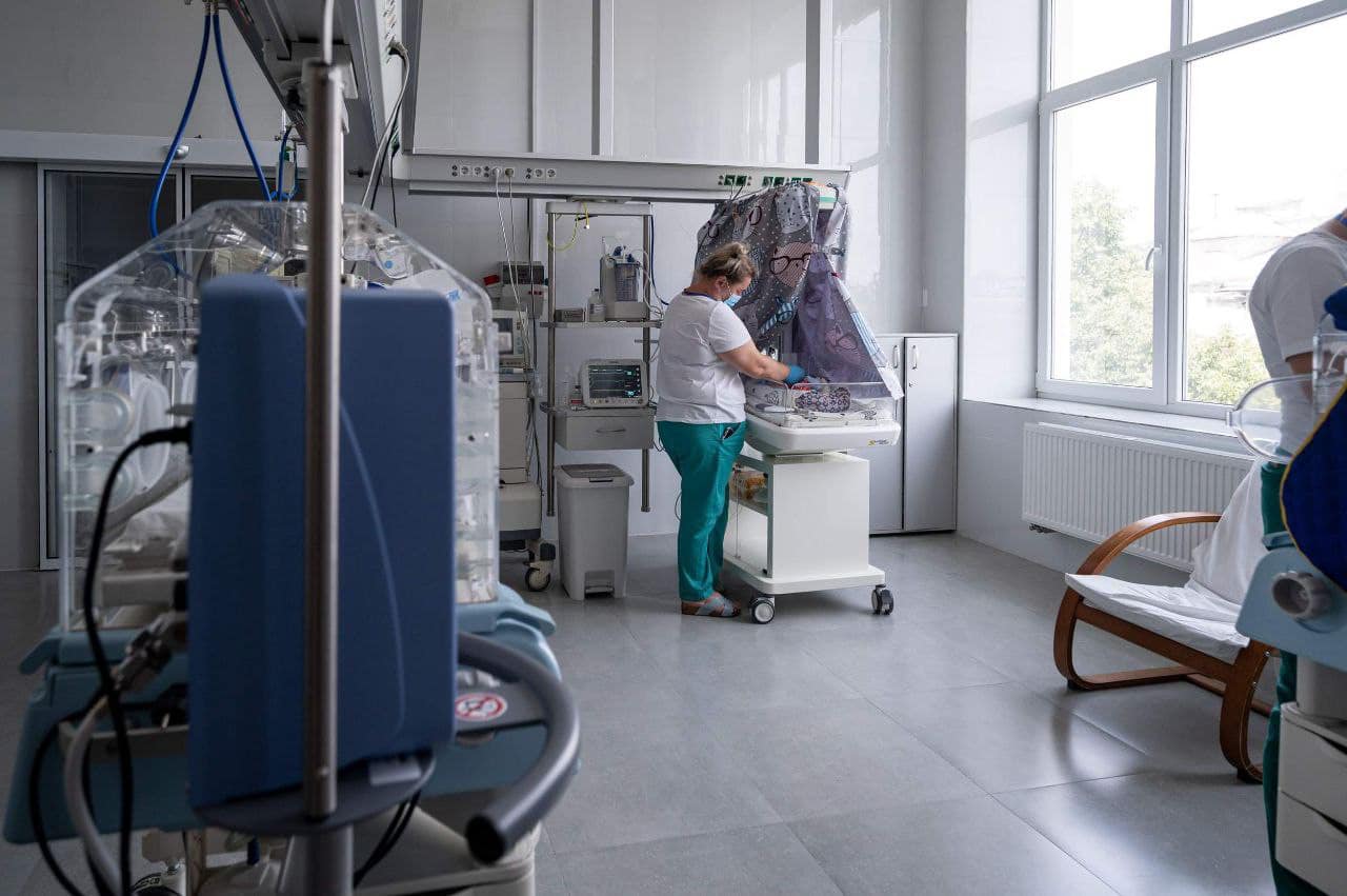 У Львівській обласній клінічній лікарні запрацювало оновлене відділення інтенсивного та постінтенсивного лікування новонароджених.