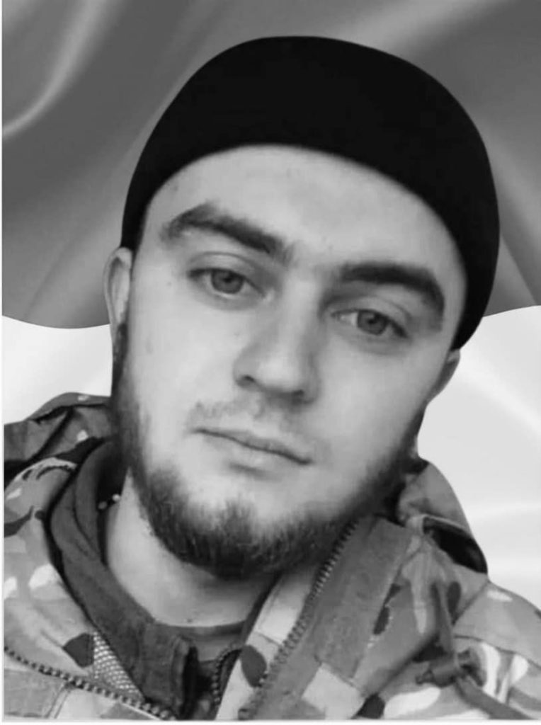 На Львівщині сьогодні поховають п'ятьох воїнів - 4