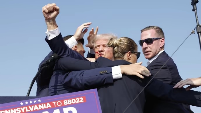 У Дональда Трампа стріляли під час виступу у Пенсильванії - 2