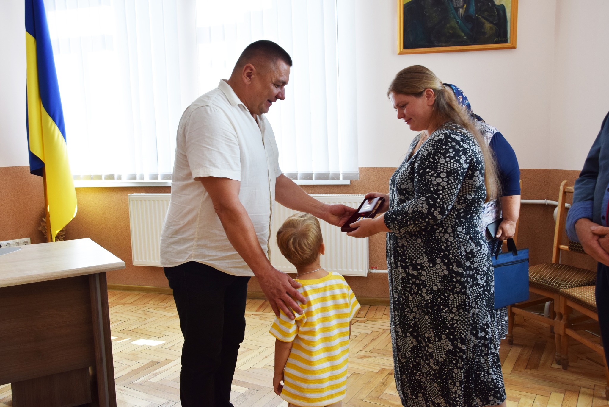 На Львівщині родинам полеглих прикордонників вручили державні нагороди - 13