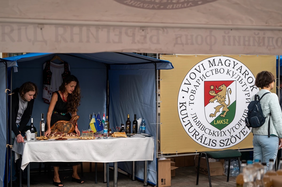 У Палаці мистецтв триває ІХ Форум національних товариств Львівщини – свято культури та єдності - 13