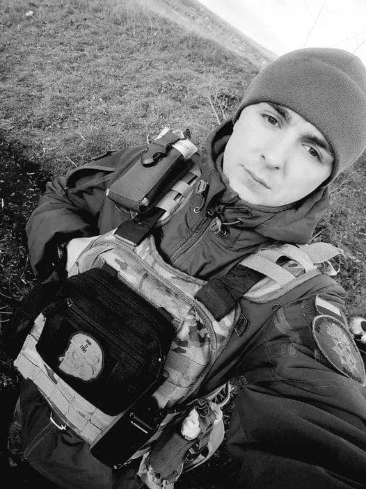 На Львівщині сьогодні попрощаються з трьома воїнами: що про них відомо - 3