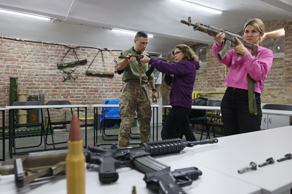 У львівських центрах навчально-патріотичного виховання провели перші відкриті тренінги для всіх охочих - 3