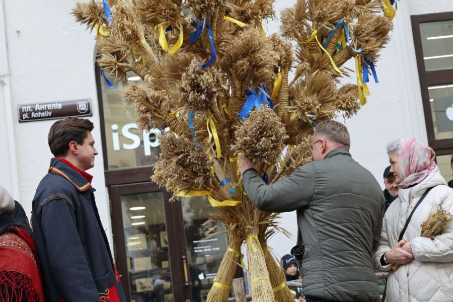 Скорботна коляда та різдвяна пошта, або як у Львові відзначатимуть свята цього року - 5