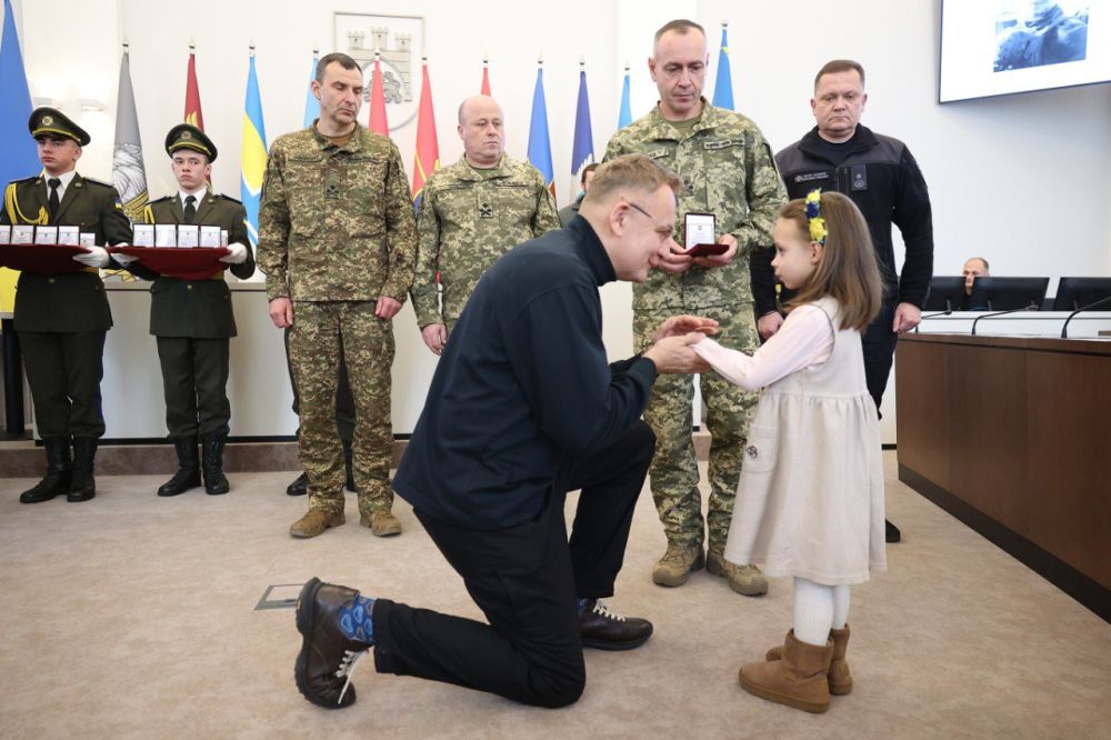 До Дня ЗСУ 30 львівських воїнів посмертно нагородили «Почесним знаком Святого Юрія» - 3