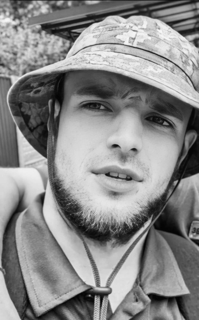 На Львівщині сьогодні поховають шістьох полеглих воїнів — що про них відомо - 3