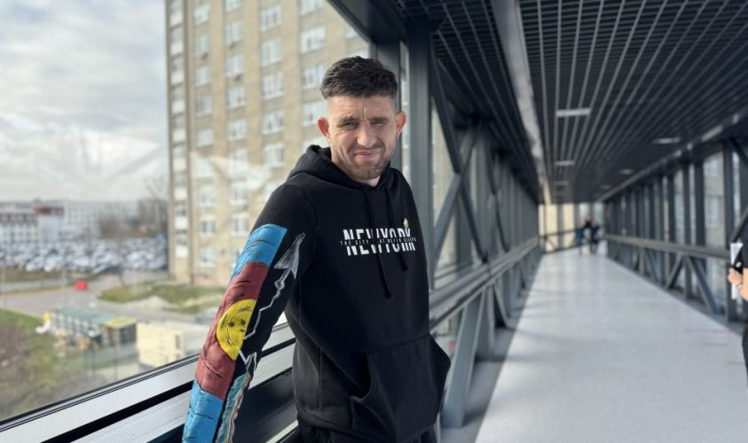 захисник Іван Роман