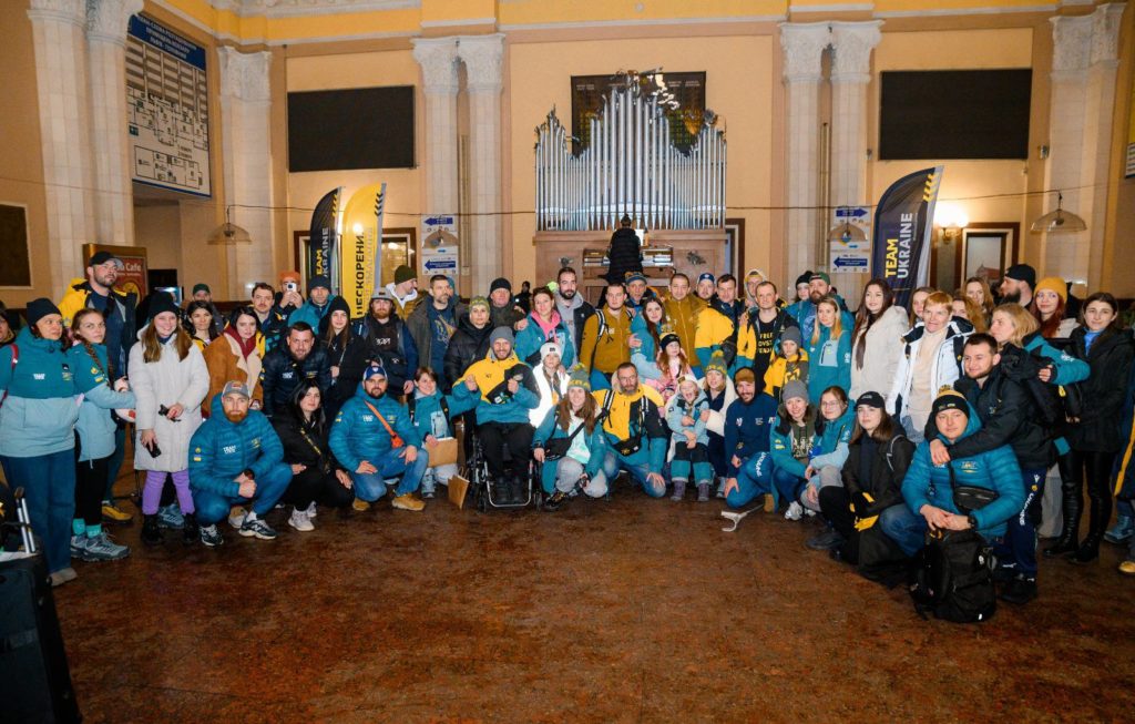 Пам'ять Героїв Небесної Сотні, повернення з Ігор нескорених, доступність житла: головні новини дня - 5