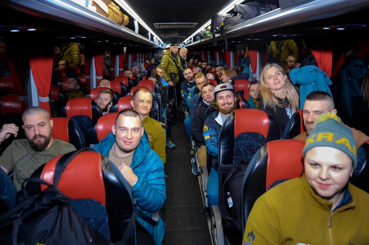 Українські ветерани з Львівщини вирушили на Invictus Games - 2025 у Ванкувер - 5