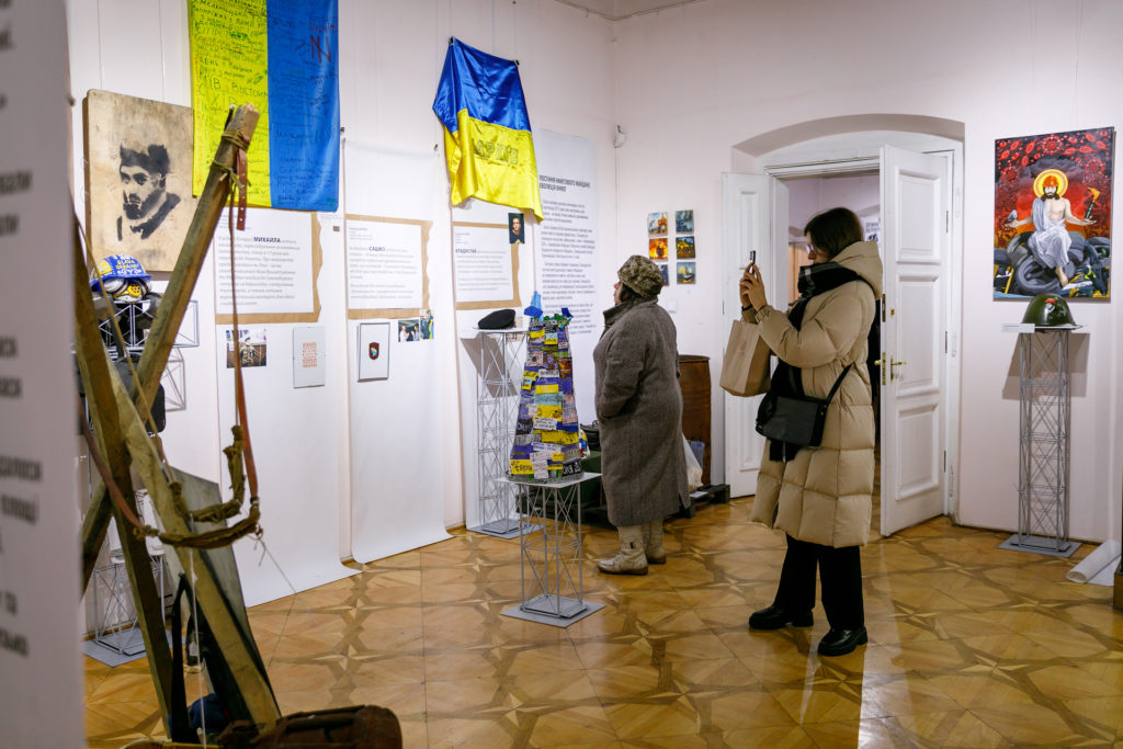 У Львові триває виставка про Героїв Небесної Сотні - 2