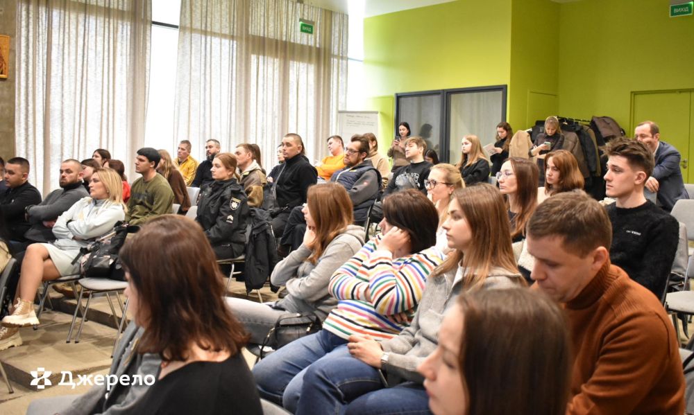 У Львові обговорили найважливіші питання підтримки бездомних людей - 2