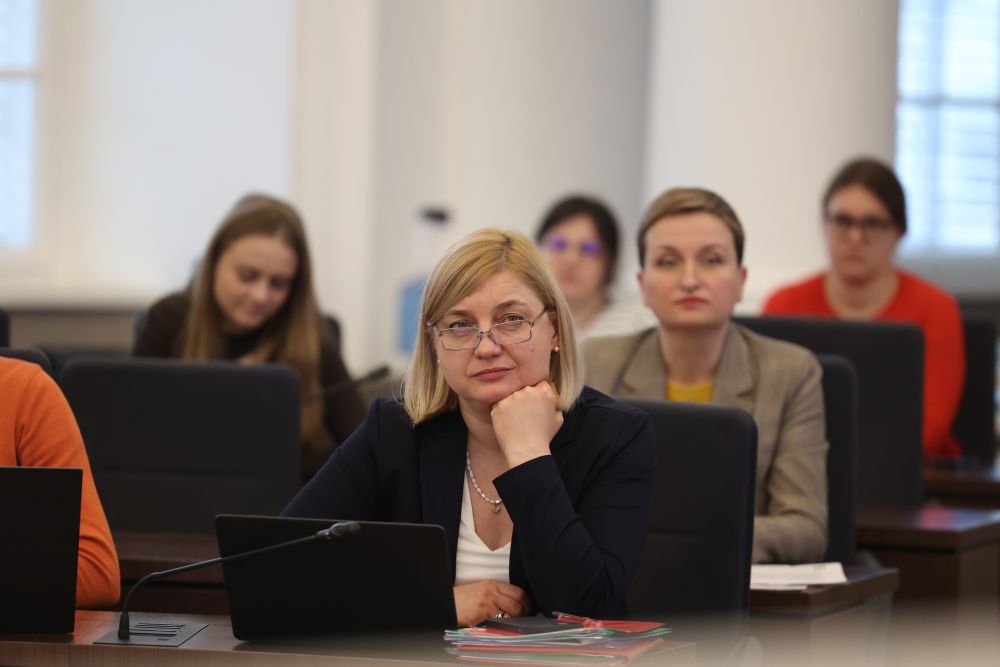 У міськраді Львова представили проєкт бюджету розвитку на 2025 рік - 8