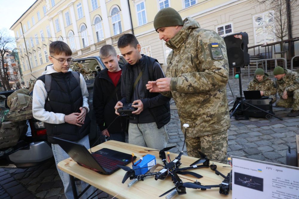 У Львові відбувся рекрутинговий захід «Прикордонник – престижна професія» - 6