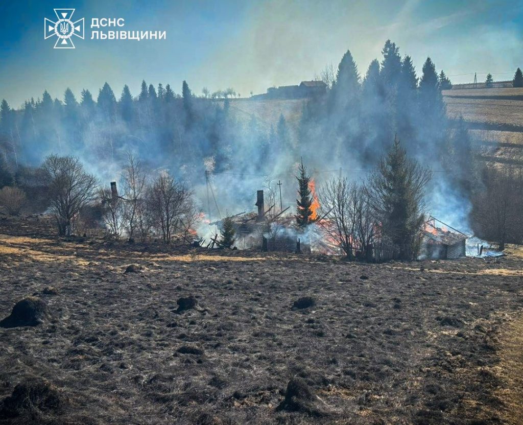 Вибори ректора, ароматоріум для дітей з порушенням зору, паління трави: головні новини дня - 6