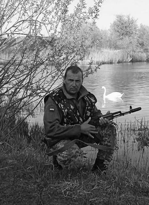 У Львівській області в останню путь проведуть воїна Володимира Хомляка - 2