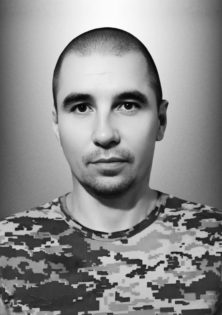 Сьогодні на Львівщині попрощаються з трьома воїнами — що про них відомо - 4