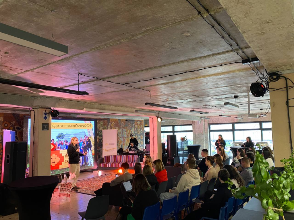 Чому важливо, щоб були якісні молодіжні простори — керівник Urban Camp Lviv Віктор Чулановський - 20